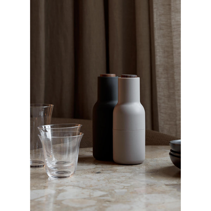 Audo Copenhagen Bottle Grinder peper- en zoutmolen Barley walnoot