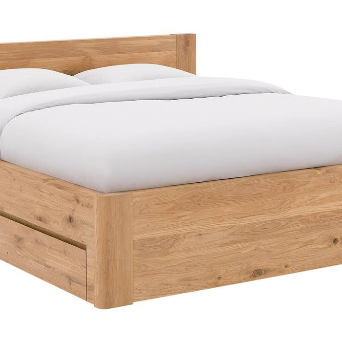 Goossens Bedframe Bibi - 180 x 210 - Eiken olie blank - Hout