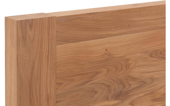 Goossens Bedframe Bibi - 140 x 210 - Eiken soft touch lak blank - Hout