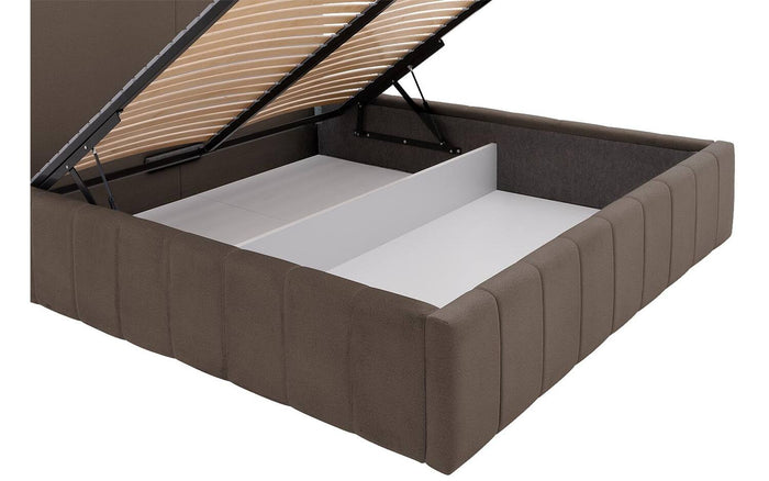 Goossens Bedframe Carte - 180 x 200 - Velours middenbruin 5 - Fluweel