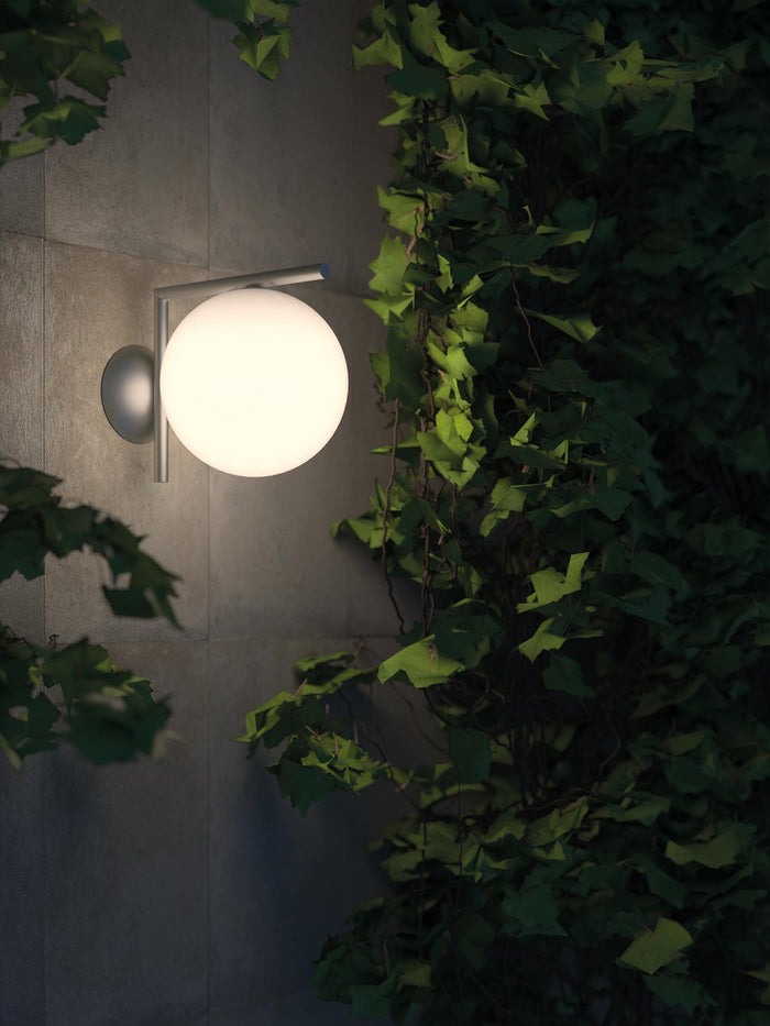 Flos IC Lights C|W1 Outdoor wandlamp bordeaux
