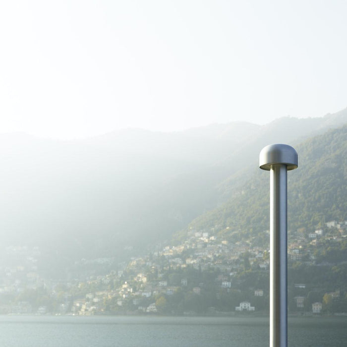 Flos Bellhop sokkellamp LED laag donkerbruin