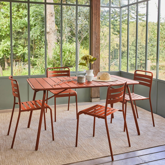 sweeek - Opvouwbare tuintafel 6 plaatsen metaal