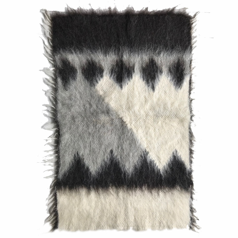 327979-x00-202501281722-C.jpg (9881352) 