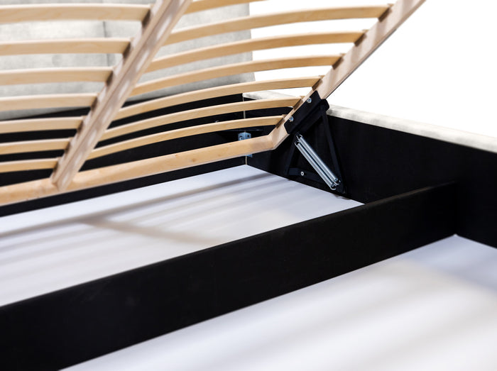 Trae Mobler Porto 140 x 200 cm Gestoffeerd Bed Pearl