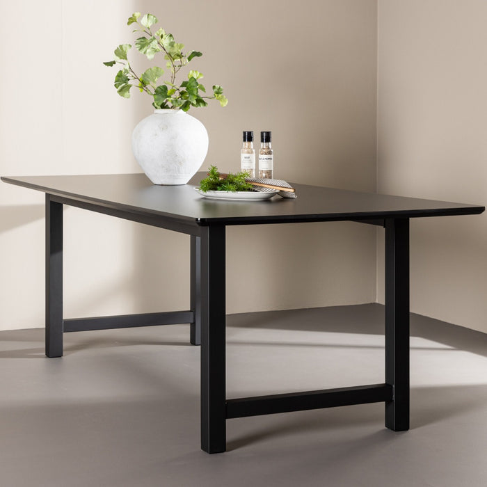 Fjôrd - Eettafel Zwart 220cm - MDF - Count