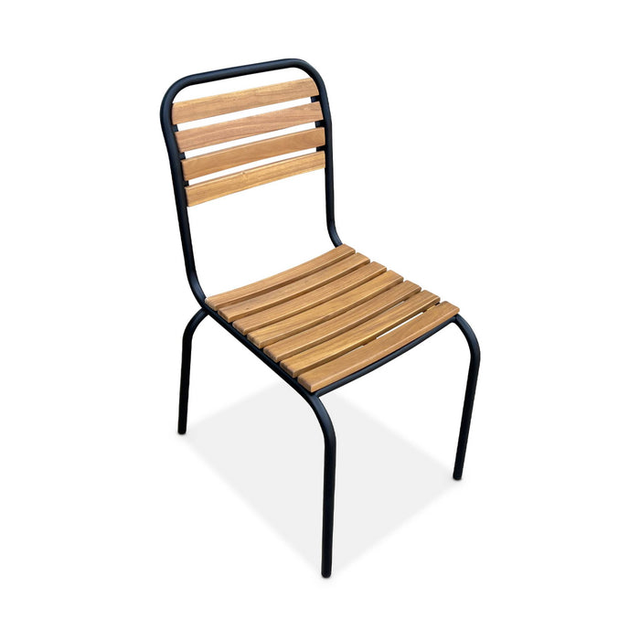 sweeek - Houten en stalen tuintafel, 6 stoelen