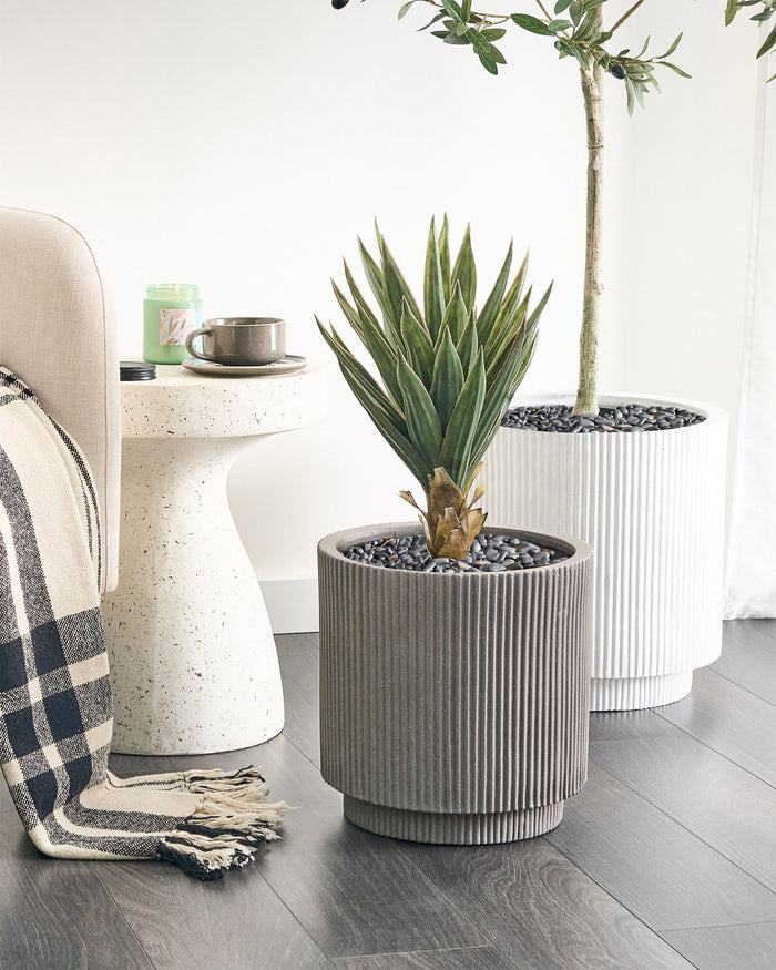 Beliani - DARIA - Bloempot - Taupe - 30 cm - Kleivezels