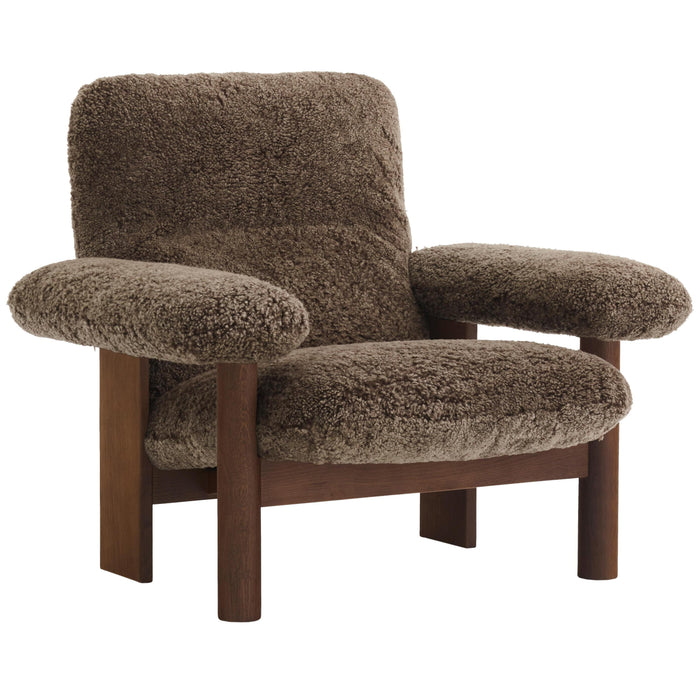 Audo Copenhagen Brasilia fauteuil donker eiken Sheepskin Root