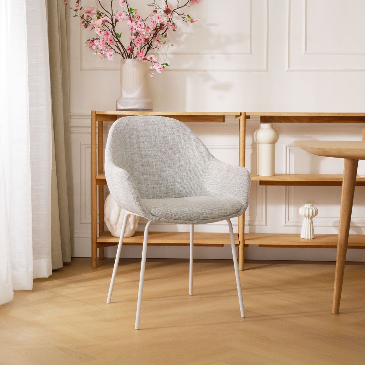 Nolon Nora-Mae Eetkamerstoel Beige Gemêleerd - Armleuning - Witte