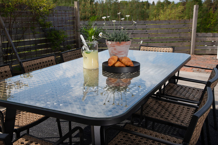 Fjôrd - Tuintafel Zwart Wicker 200cm - Glas - Paola