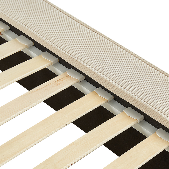 Beliani - LINARDS - Bed - Beige - 180 x 200 cm - Corduroy